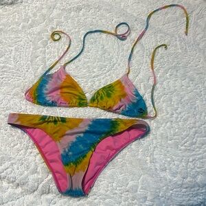 Billabong tie dye bikini